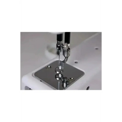 HQ Moxie Long-Arm Quilting Machine