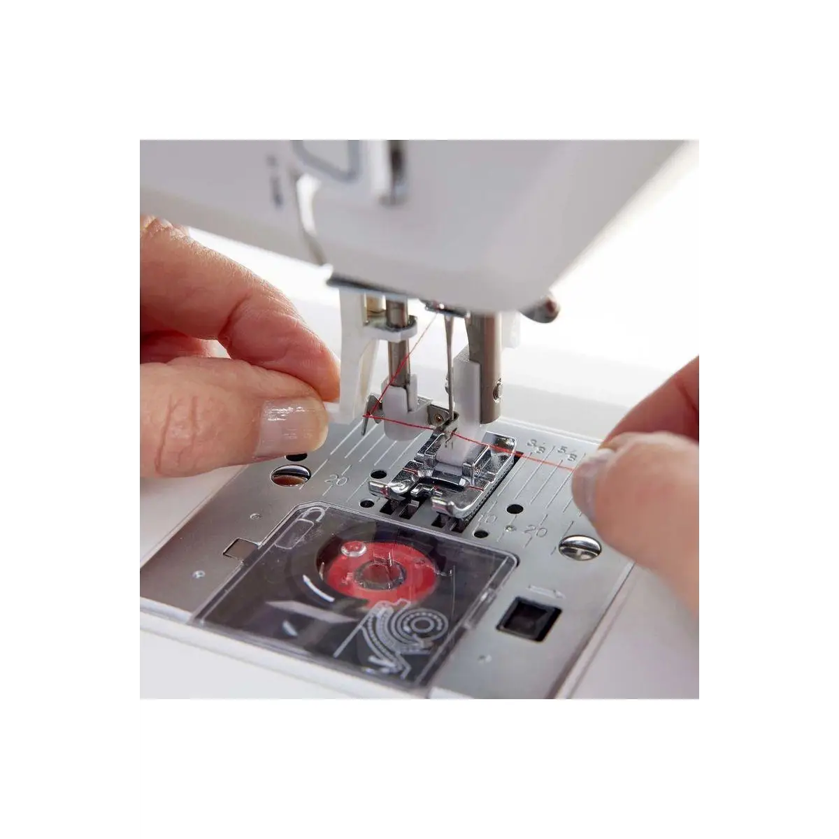 HUSQVARNA® VIKING® ONYX 25 Sewing Machine